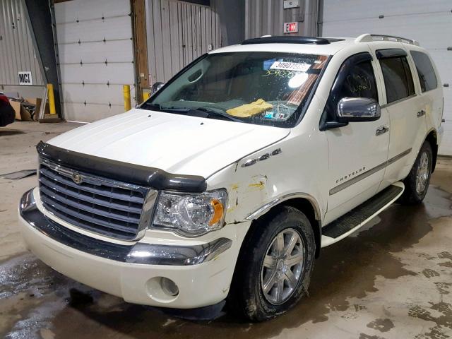 1A8HW58T59F709006 - 2009 CHRYSLER ASPEN LIMI WHITE photo 2