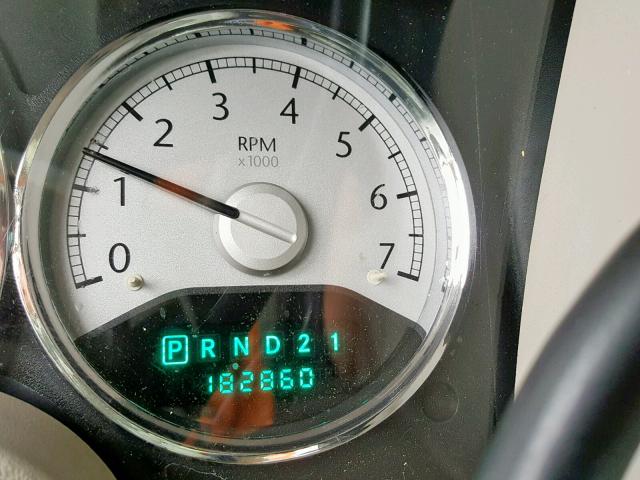 1A8HX582X7F573148 - 2007 CHRYSLER ASPEN LIMI GRAY photo 8