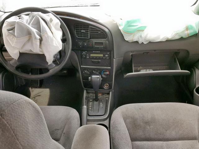 KNAFB121925201656 - 2002 KIA SPECTRA BA GRAY photo 9