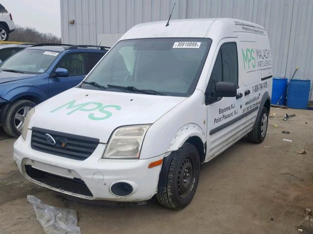 NM0LS7BN9AT022276 - 2010 FORD TRANSIT CO WHITE photo 2