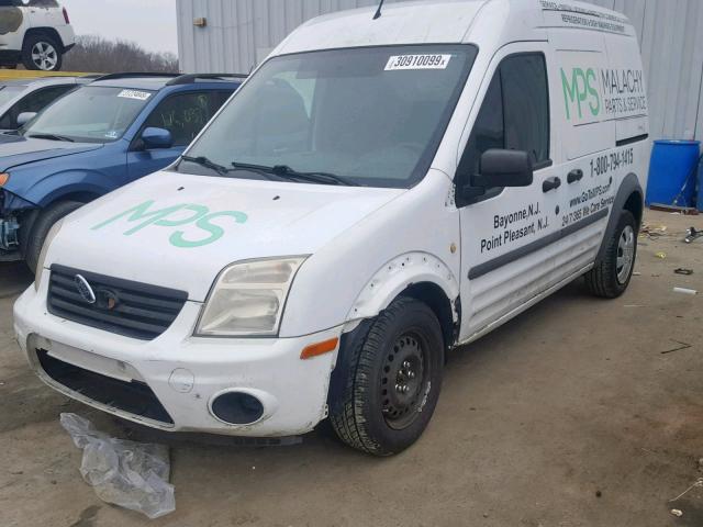 NM0LS7BN9AT022276 - 2010 FORD TRANSIT CO WHITE photo 9