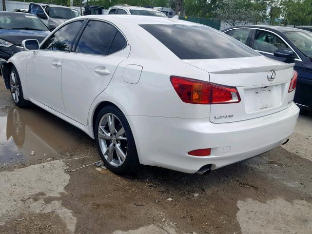 JTHBF5C21A2099532 - 2010 LEXUS IS 250 WHITE photo 3