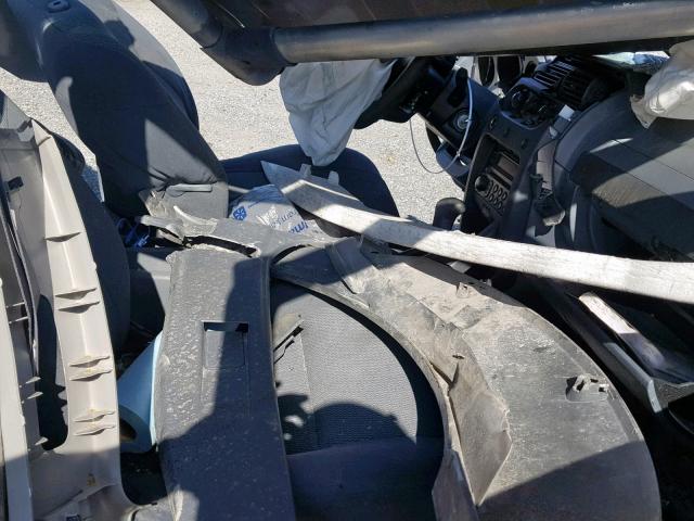 1N6ED27T24C402657 - 2004 NISSAN FRONTIER C SILVER photo 5