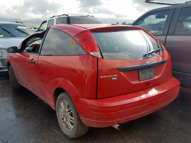 1FAHP31N27W198619 - 2007 FORD FOCUS ZX3 RED photo 3