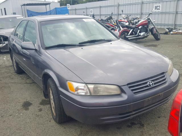 JT2BF28K3X0226514 - 1999 TOYOTA CAMRY LE GRAY photo 1
