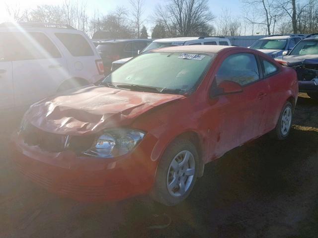 1G2AL18H297134075 - 2009 PONTIAC G5 RED photo 2
