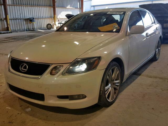 JTHBC96S175010402 - 2007 LEXUS GS 450H WHITE photo 2