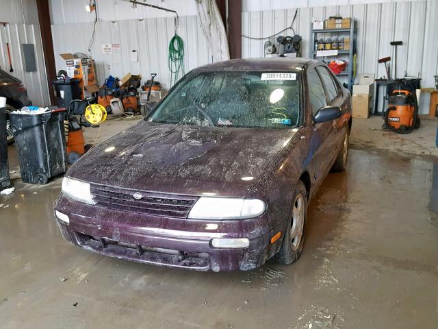 1N4BU31D8VC259167 - 1997 NISSAN ALTIMA XE MAROON photo 2