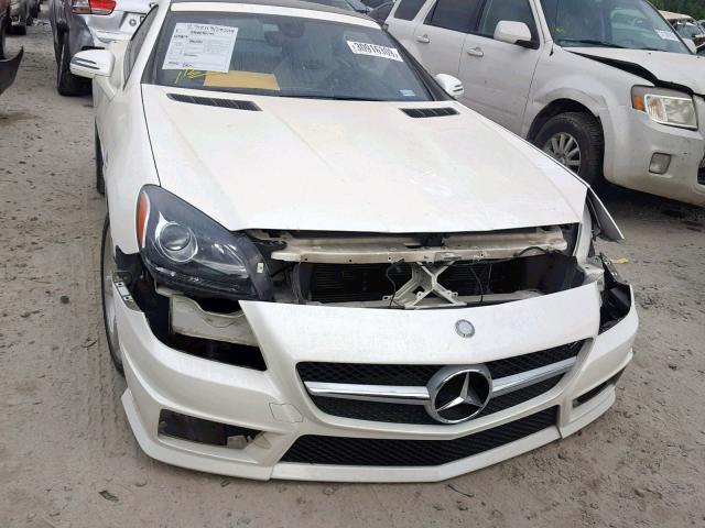 WDDPK4HA7EF076807 - 2014 MERCEDES-BENZ SLK 250 WHITE photo 9