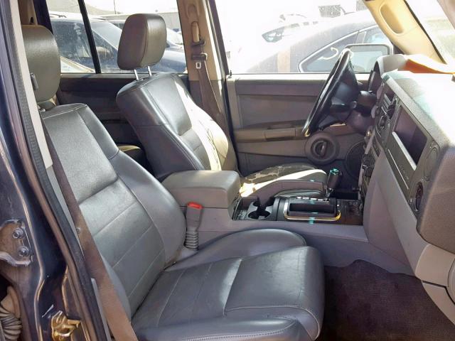 1J8HH48N06C352711 - 2006 JEEP COMMANDER BLUE photo 5