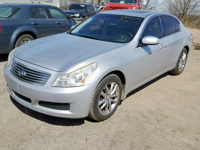 JNKBV61F58M255388 - 2008 INFINITI G35 SILVER photo 2