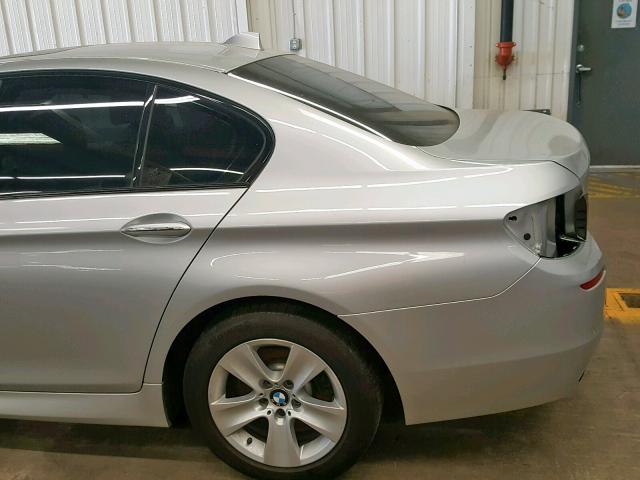 WBAFU7C59BC876417 - 2011 BMW 535 XI Argent photo 9