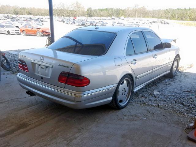 WDBJF74J3YB043129 - 2000 MERCEDES-BENZ E 55 AMG SILVER photo 4