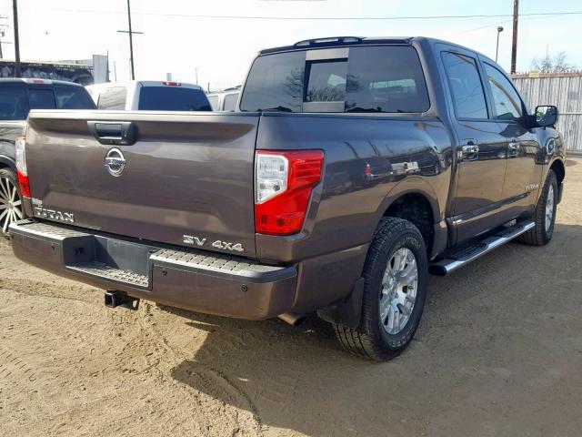 1N6AA1E55HN505524 - 2017 NISSAN TITAN SV BROWN photo 4