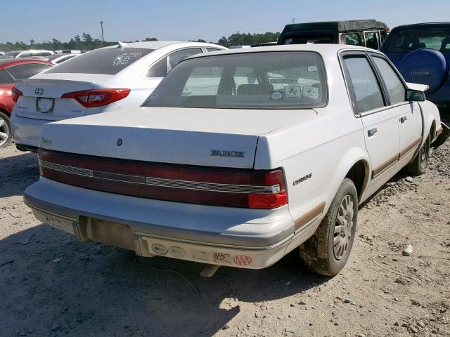 1G4AG55M0T6481003 - 1996 BUICK CENTURY SP WHITE photo 4