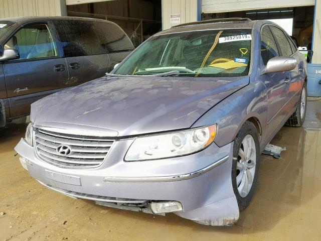 KMHFC46F67A173364 - 2007 HYUNDAI AZERA SE SILVER photo 2