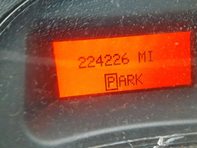 2G2WP552581137906 - 2008 PONTIAC GRAND PRIX GRAY photo 8