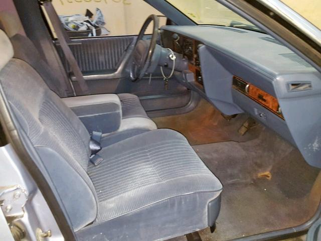 1G4AG8540R6490679 - 1994 BUICK CENTURY SP BLUE photo 5