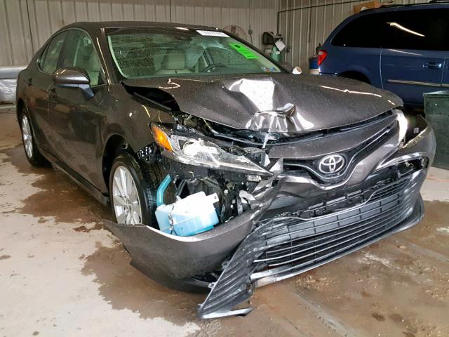 4T1B11HK9JU676891 - 2018 TOYOTA CAMRY L BROWN photo 1