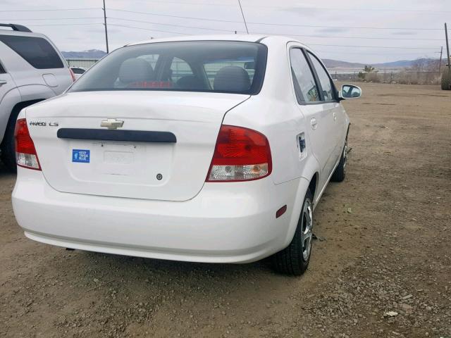 KL1TD56666B541973 - 2006 CHEVROLET AVEO BASE Ақ фото 4