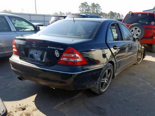 WDBRF40J45F685385 - 2005 MERCEDES-BENZ C 230K SPO BLACK photo 4