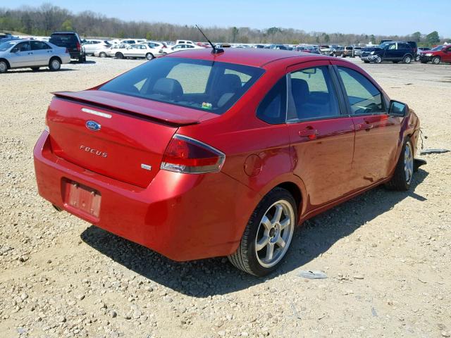 1FAHP3GN8AW181595 - 2010 FORD FOCUS SES RED photo 4