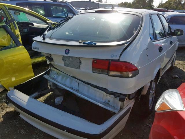 YS3DF58K222010516 - 2002 SAAB 9-3 SE WHITE photo 4