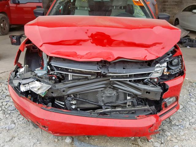 3VWD17AJ5HM308947 - 2017 VOLKSWAGEN JETTA SPOR RED photo 9