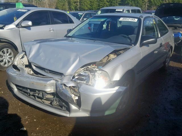 1HGEJ6120WL011417 - 1998 HONDA CIVIC DX SILVER photo 2