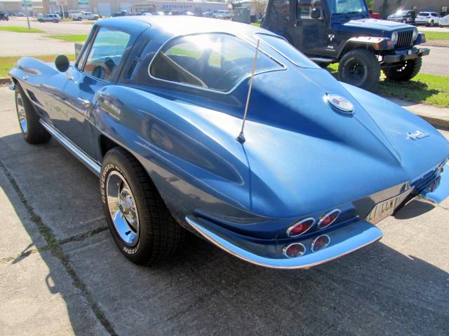 30837S104308 - 1963 CHEVROLET CORVETTE S BLUE photo 3