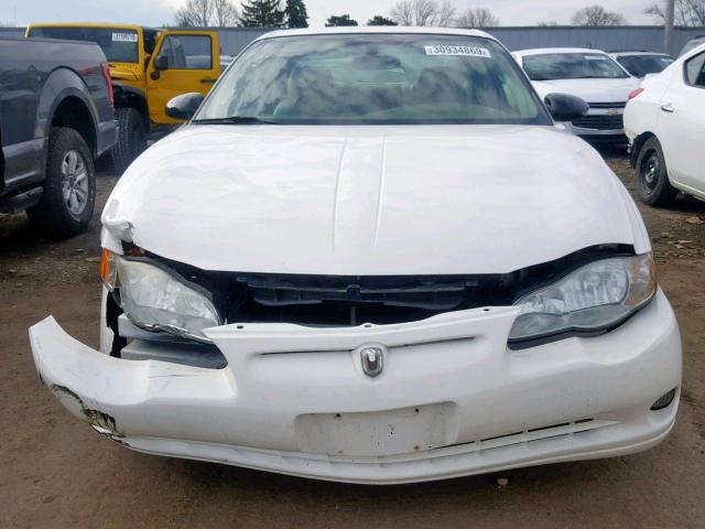 2G1WX12K749247269 - 2004 CHEVROLET MONTE CARL WHITE photo 10