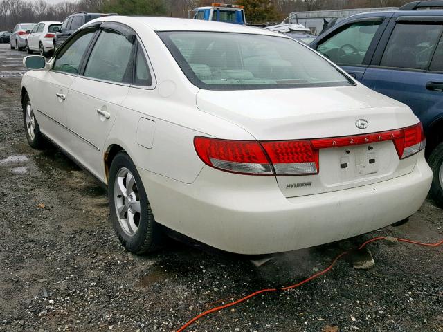 KMHFC46F76A136984 - 2006 HYUNDAI AZERA SE WHITE photo 3