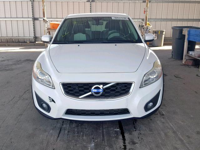 YV1672MK3B2212034 - 2011 VOLVO C30 T5 WHITE photo 9