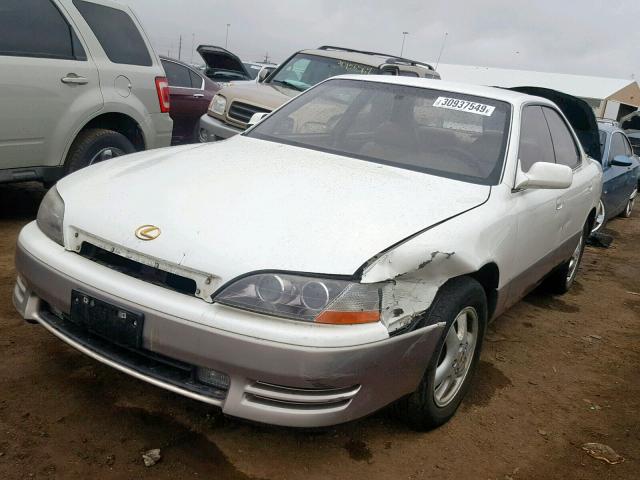 JT8GK13T3S0108568 - 1995 LEXUS ES 300 WHITE photo 2