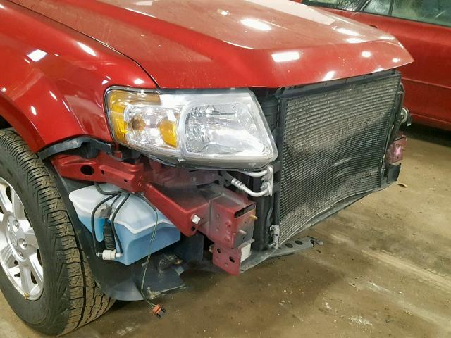 4F2CZ96118KM06490 - 2008 MAZDA TRIBUTE S RED photo 9