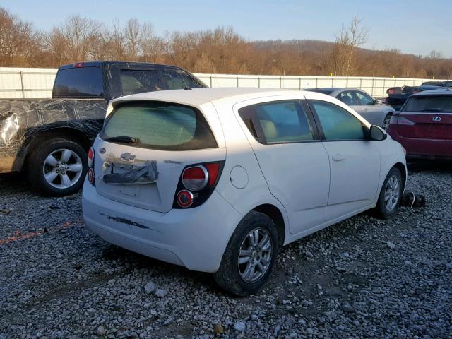 1G1JA6SH1C4146663 - 2012 CHEVROLET SONIC LS WHITE photo 4