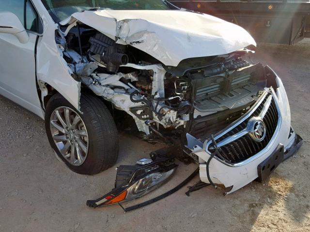 LRBFXCSA3KD018323 - 2019 BUICK ENVISION E WHITE photo 9