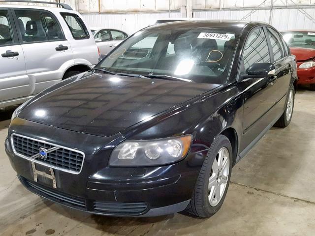 YV1MS382642009115 - 2004 VOLVO S40 2.4I BLACK photo 2