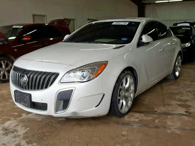 2G4GU5GX3G9197678 - 2016 BUICK REGAL GS WHITE photo 2