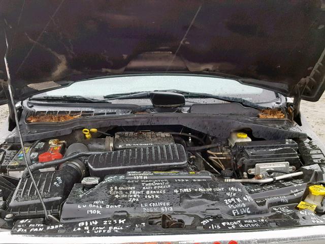 1D4HB38N94F183659 - 2004 DODGE DURANGO ST GRAY photo 7