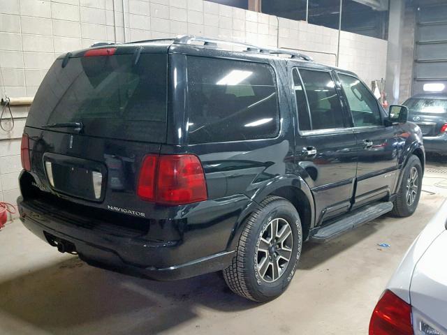 5LMFU28R74LJ24504 - 2004 LINCOLN NAVIGATOR Qara foto 4