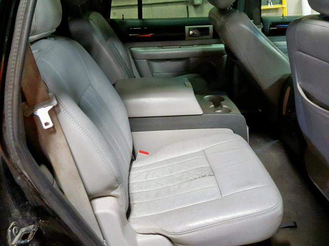 5LMFU28R74LJ24504 - 2004 LINCOLN NAVIGATOR Qara foto 6