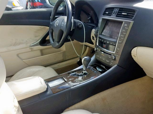 JTHFF2C28A2514099 - 2010 LEXUS IS 250 SILVER photo 5