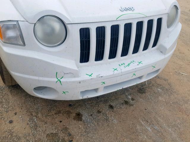 1J8FT47038D725345 - 2008 JEEP COMPASS SP 白色 照片 9