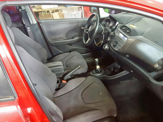 JHMGE87339S809460 - 2009 HONDA FIT DX-A RED photo 5