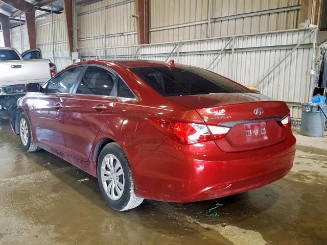 5NPEB4AC1BH255262 - 2011 HYUNDAI SONATA GLS RED photo 3