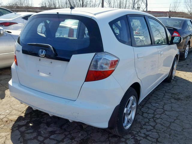 JHMGE8H33DC055378 - 2013 HONDA FIT WHITE photo 4