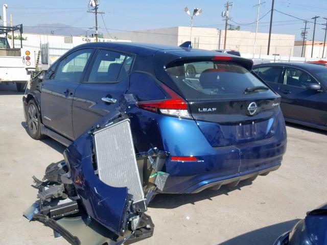 1N4AZ1CP8JC311593 - 2018 NISSAN LEAF S BLUE photo 3