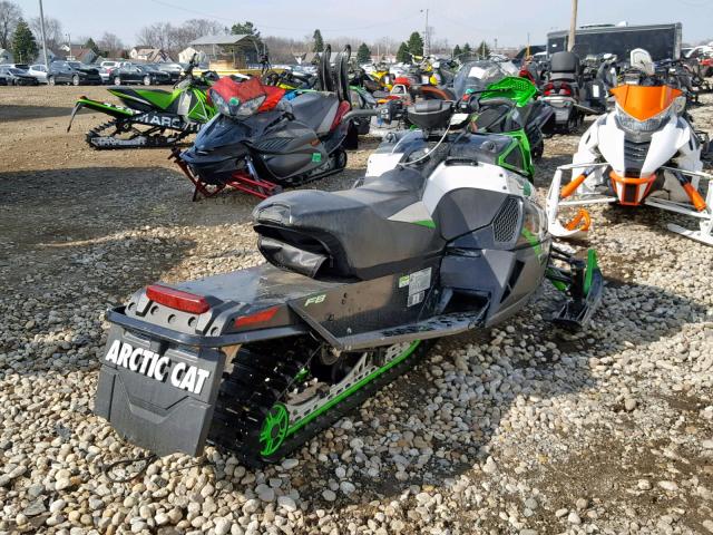 4UF10SNW3AT112619 - 2010 ARCTIC CAT SNOW PRO 1 TWO TONE photo 4