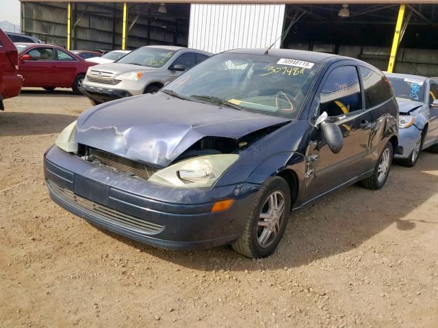 3FAFP31333R163333 - 2003 FORD FOCUS ZX3 BLUE photo 2